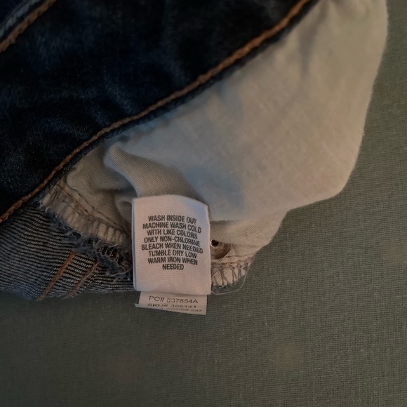 RSQ Vintage High Rise Frayed Hem Distressed Jean shorts size 5 - Picture 4 of 12